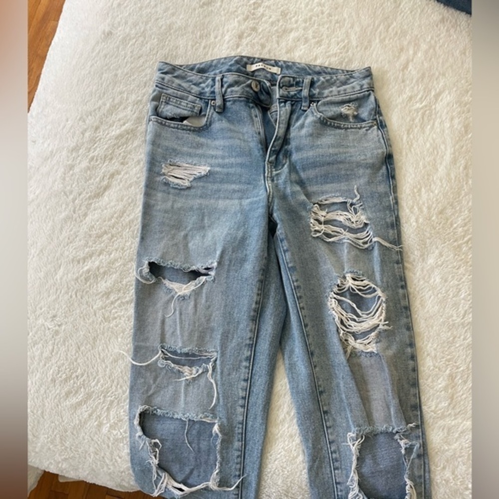 🤍Pacsun High Waist Ripped Mom Jeans 🤍